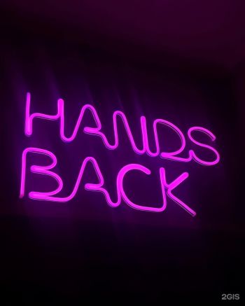 hands-back_11.jpg